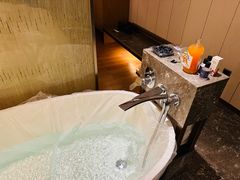 -广州花园酒店