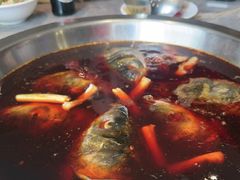 -忘情水鱼头·鲜鱼火锅(滨江中路店)