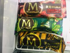 -全家便利店(襄阳南路店)