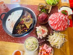 -赵美丽·重庆社区火锅·直营店(火车东站·中豪国际店)