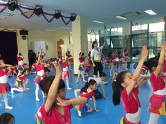 飞童凡响艺术学校-飞童凡响艺术学校(松江区九里亭校区)