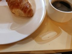 -三亚湾红树林度假酒店美食街