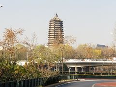 -玲珑塔公园