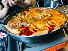 部队锅-MI WU FACTORY米屋美食工厂餐厅(绿地店)