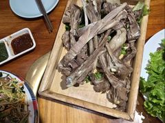 -一群羊手扒肉·火锅·早茶(远东公寓店)