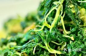 Bean Paste Stir-fried Malva Leaves