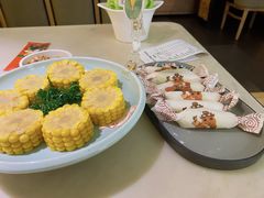 潮汕甜玉米-左庭右院鲜牛肉火锅(浦江欢乐颂店)