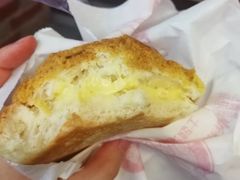 -好好味港式菠萝包(師大夜市 港式甜品 手工麵包 港式下午茶 專業烘焙 港式茶飲 菠蘿專賣 特調飲品 外送 精緻下午茶)