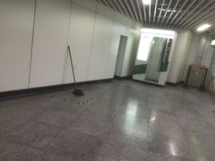 -常熟路(地铁站)