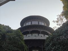 -八大山人梅湖景区