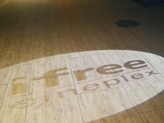 -自由人影城(大庆唐人中心店)