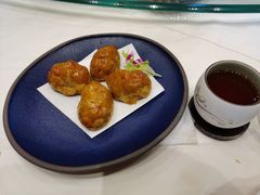 -中山利和希尔顿酒店