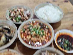 -九九豆花馆(解放碑步行街店)