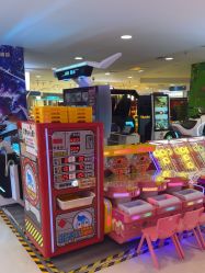 -Fang Fang Monkey·方方猴(国瑞购物中心店)