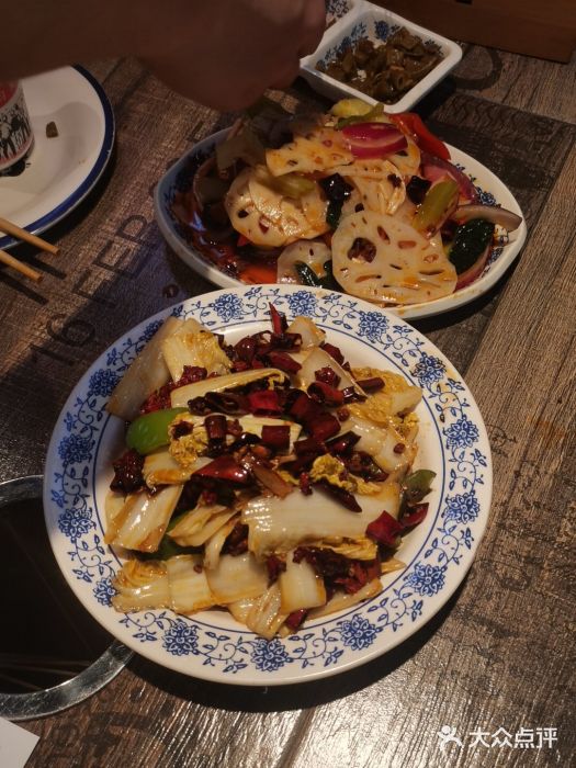 叁宝烧烤 西安烧烤 领跑品牌(学府路店)酸辣白菜图片