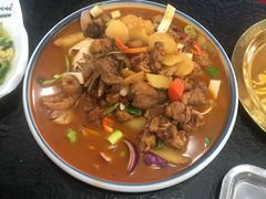 -撒拉人家.酸菜牦牛肉火锅