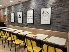 -麦当劳(虹口星荟中心店)