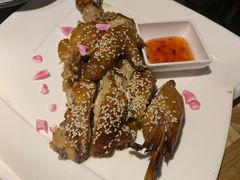 -蜜桃餐厅·伴山(绿宝广场店)