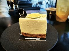 -W COLLECTIVE  DESSERT SHOP