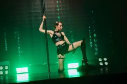 -桃秘钢管舞 Peach Pole Fitness