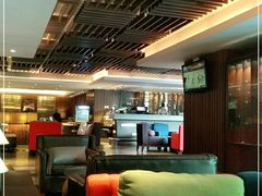 大堂-广州中心皇冠假日酒店·汇点大堂吧