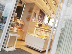 -好利来(高新枫叶广场店)