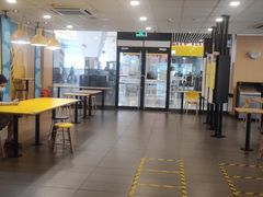 大堂-麦当劳(石坝服务区店)