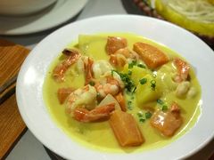 -Lanterns Vietnamese Restaurant