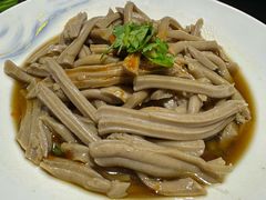 -东口码头·烧鸽子·鱼头泡饼·地方菜(金鹰悦城店)