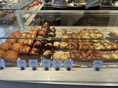 -VERIE BAKEHOUSE