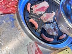 -哈哈碳都·牛肋条无限自助烤肉(台江万达店)