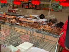 面包甜点陈列柜-国梁烤鸡(总店)