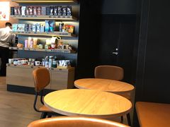 用餐区-星巴克臻选(天津鲁能中心一店)
