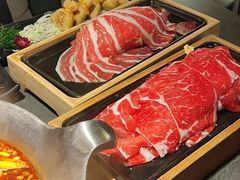 -湊湊火锅·茶憩(杭州湖滨银泰in77店)