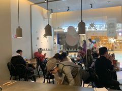 大堂-喜茶(上海兴业太古汇店)