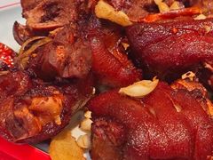 -老闵田螺馆·南昌市井菜·特色小吃(总店)