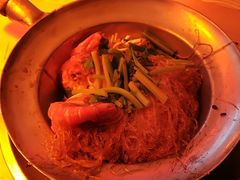 -J Daeng Seafood
