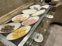 -华邑酒店·鲜艳全日自助餐厅