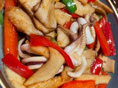 -钳真多钓虾馆·小龙虾海鲜烧烤(九六广场店)