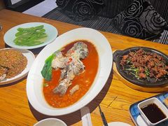 -苹果树下艺术餐厅(宋庄店)