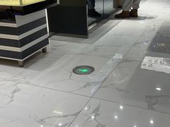 -简·爱眼镜(赛隆眼镜广场店)
