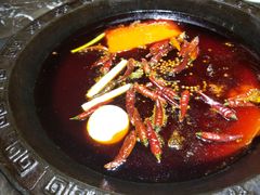 -红九格老火锅(三峡广场店)