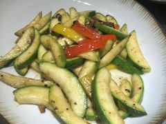 -马老六清真餐饮(西站店)
