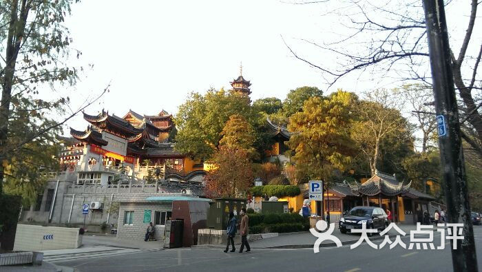 鸡鸣寺-鸡鸣寺正门图片-南京周边游-大众点评网