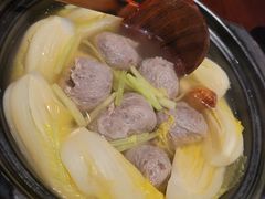 手打牛肉丸煲-潮舍(环球金融中心店)