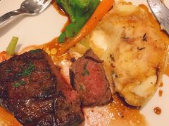 -WOLFGANG PUCK KITCHEN & BAR(迪士尼小镇店)
