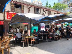 -十一街苍蝇馆子转经消江湖菜(九眼桥十一街店)