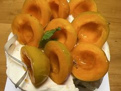-山与蓝·轻糖鲜果蛋糕(勒泰店)