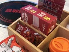 -鑫郭氏·南昌20年大排档·小龙虾羊蝎子(潮阳里店)