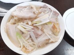 罩火烧-金卯白肉罩火烧